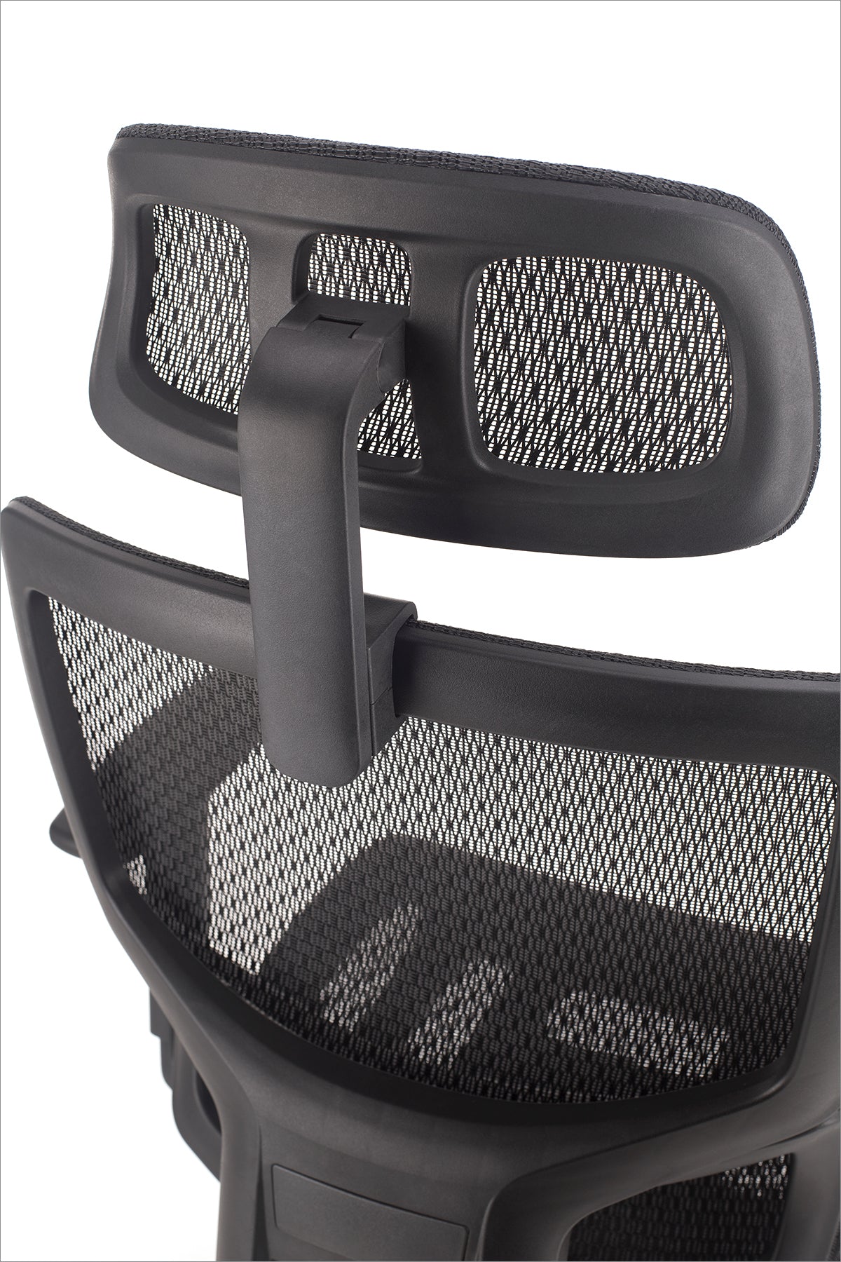 Stol Flow s sedežem v mreži